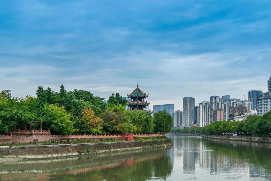 7 Days Inn Chengdu Sichuan University South Railway Station Exterior photo